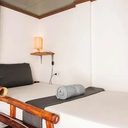 Ohlala Hostel