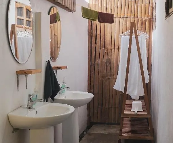 Ohlala Hostel Moalboal